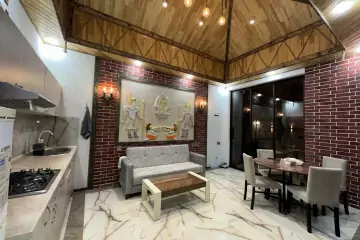 Satılır Həyət Evi Mərkəzi Poçtda