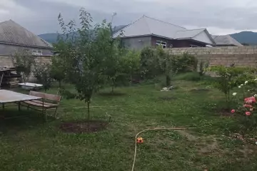 Satılır Həyət Evi İsmayıllı Rayonunda
