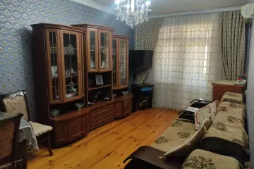 Satılır Yeni Tikili Yeni Günəşlidə