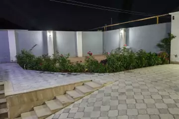 Satılır Həyət Evi Buzovnada