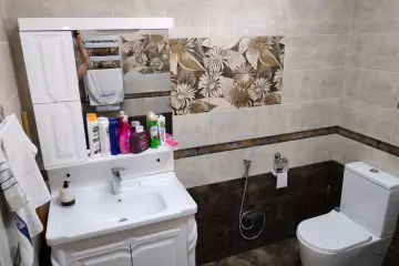 Satılır Həyət Evi Buzovnada