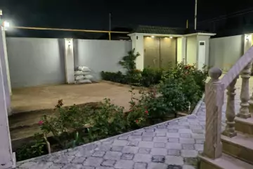 Satılır Həyət Evi Buzovnada