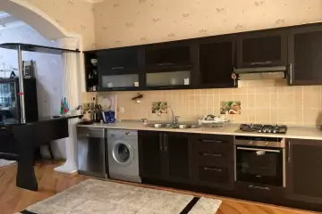 Satılır Həyət Evi Biləcəridə