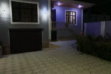 Satılır Həyət Evi Buzovnada