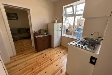 Satılır Həyət Evi Binədə
