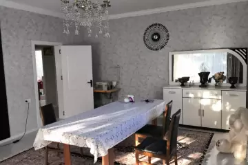 Satılır Həyət Evi Bakıda