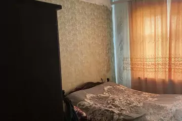 Satılır Köhnə Tikili 10-cu Mikrorayonda