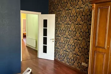 Aylıq Kirayə Yeni Tikili şərq Bazarında