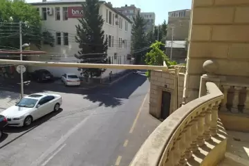 Satılır Villa Gənclikdə