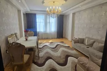 Satılır Yeni Tikili Bakıda