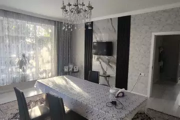 Satılır Həyət Evi Bakıda