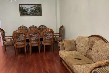 Aylıq Kirayə Yeni Tikili şərq Bazarında
