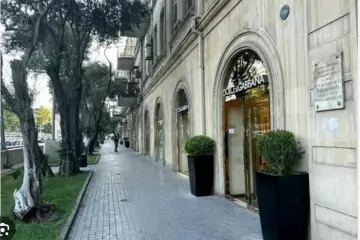 Aylıq Kirayə Yeni Tikili Mərkəzdə 