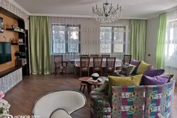 Satılır Həyət Evi Buzovnada