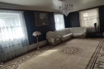 Satılır Həyət Evi Vtarov çastda