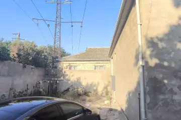 Satılır Həyət Evi Bakıda