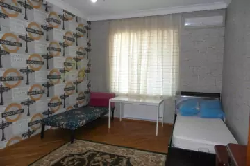 Aylıq Kirayə Yeni Tikili Dostluq Kinoteatrında