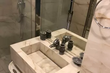 Aylıq Kirayə Yeni Tikili Mərkəzdə