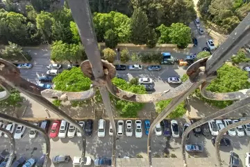 Satılır Yeni Tikili 1-ci Mikrorayonda