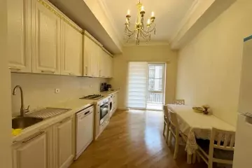 Aylıq Kirayə Yeni Tikili Ağ şəhər Kompleksində