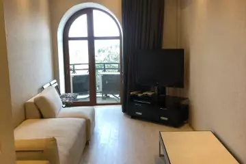 Aylıq Kirayə Yeni Tikili Mərkəzdə