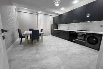 Aylıq Kirayə Yeni Tikili Ağ şəhər Kompleksində