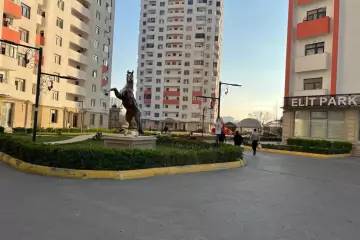 Satılır Yeni Tikili 7-ci Mikrorayonda 