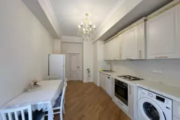 Aylıq Kirayə Yeni Tikili Ağ şəhər Kompleksində