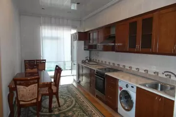 Aylıq Kirayə Yeni Tikili Dostluq Kinoteatrında