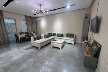 Satılır Həyət Evi şüvəlanda