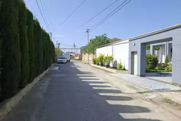 Satılır Bağ Evi Buzovnada