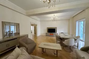 Aylıq Kirayə Yeni Tikili Ağ şəhər Kompleksində
