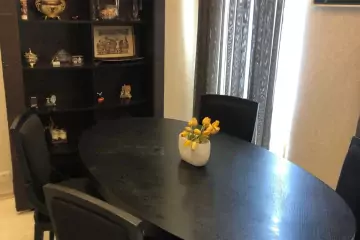 Aylıq Kirayə Yeni Tikili Mərkəzdə