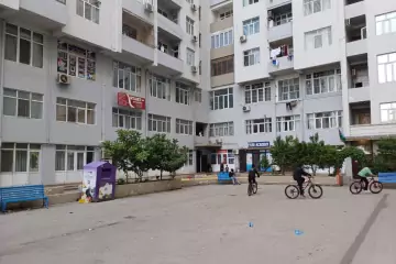Satılır Yeni Tikili 1-ci Mikrorayonda