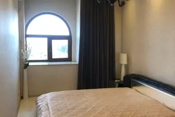 Aylıq Kirayə Yeni Tikili Mərkəzdə