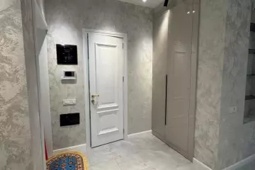 Satılır Yeni Tikili Elmler Akademiyasıda