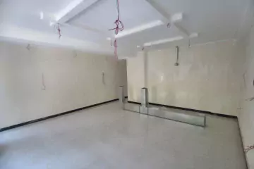 Aylıq Kirayə Obyekt 8-ci Mikrorayonda 