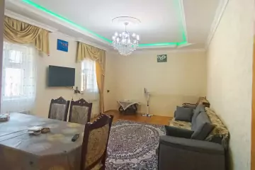 Satılır Həyət Evi 49-cu Məhəllədə