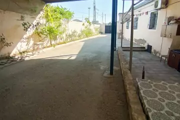 Satılır Həyət Evi 49-cu Məhəllədə