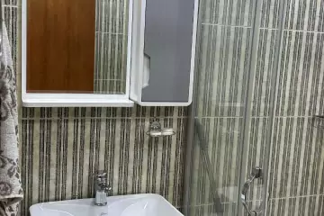 Aylıq Kirayə Köhnə Tikili İçərişəhərdə