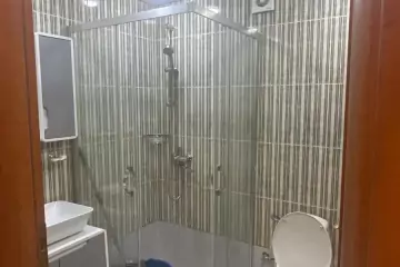 Aylıq Kirayə Köhnə Tikili İçərişəhərdə