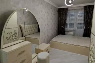 Satılır Köhnə Tikili Gənclikdə