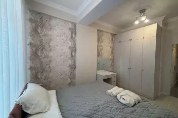 Satılır Yeni Tikili Heydər əliyev Mərkəzində