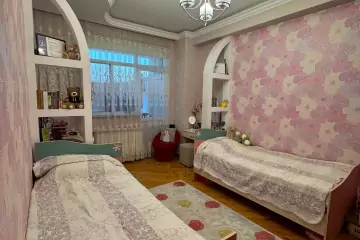 Satılır Yeni Tikili Yeni Yasamalda
