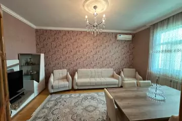 Satılır Həyət Evi Qobuda
