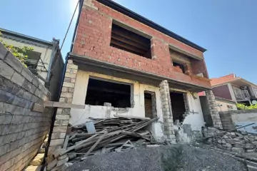 Satılır Həyət Evi Biləcəridə