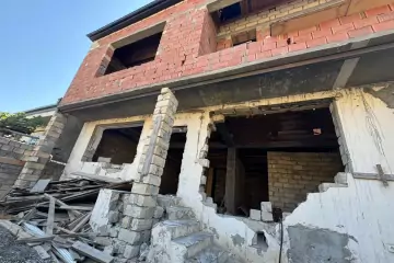 Satılır Həyət Evi Biləcəridə