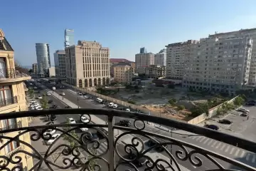 Aylıq Kirayə Yeni Tikili Ağ şəhər Kompleksində