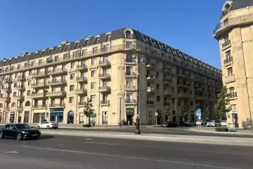 Aylıq Kirayə Yeni Tikili Ağ şəhər Kompleksində
