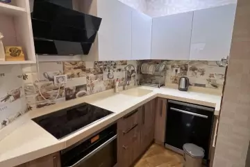 Aylıq Kirayə Yeni Tikili Ağ şəhər Kompleksində